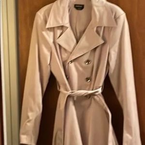 Bebe tan trench coat sz large